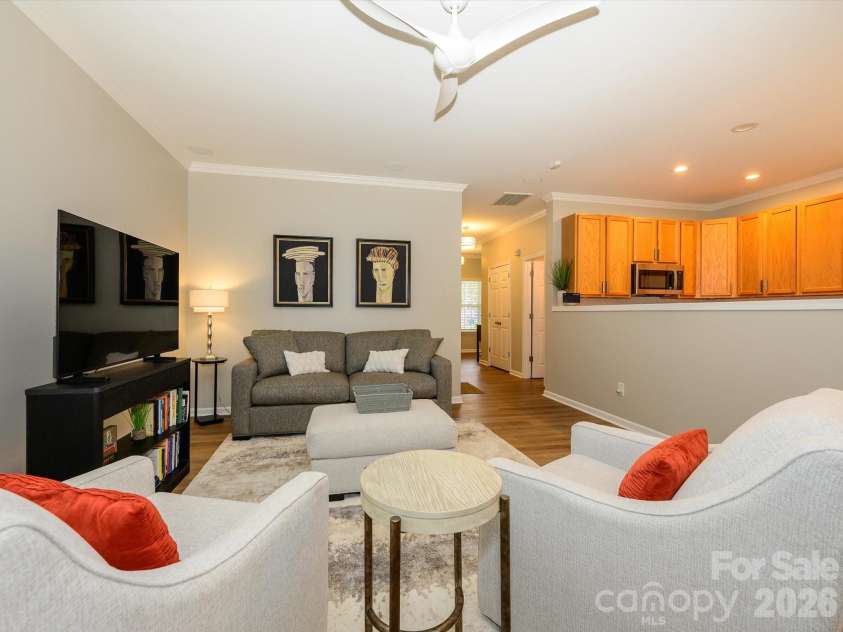 15583 Stronvar House Lane, Charlotte, NC 28277.  MLS# CAR4415520, YatesRealty ID 23080. 