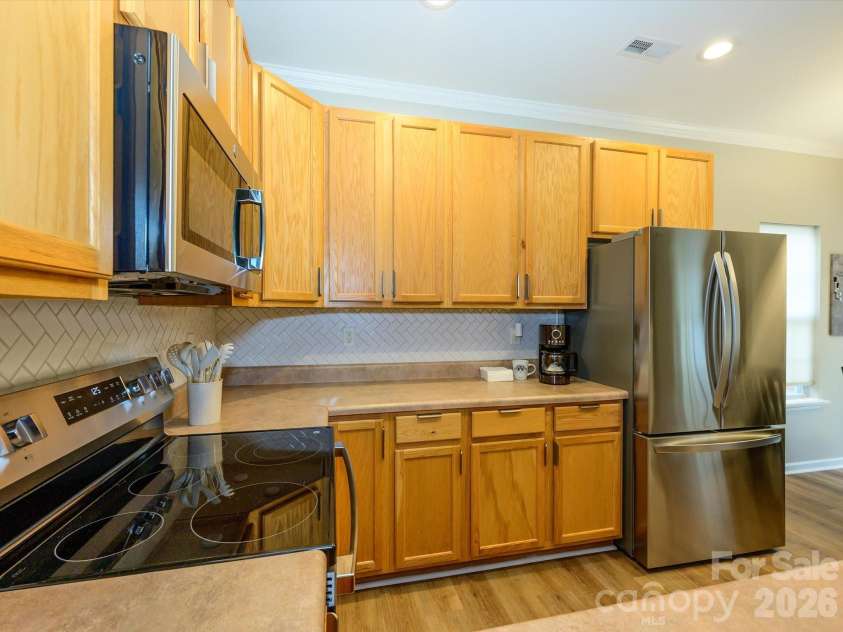 15583 Stronvar House Lane, Charlotte, NC 28277.  MLS# CAR4415520, YatesRealty ID 23080. 