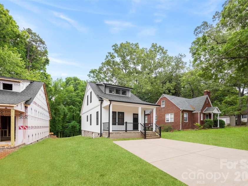 392 Park Road, Albemarle, NC 28001.  MLS# CAR4376170, YatesRealty ID 23081. 