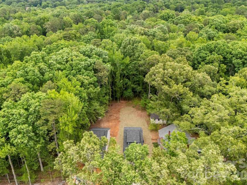 392 Park Road, Albemarle, NC 28001.  MLS# CAR4376170, YatesRealty ID 23081. 