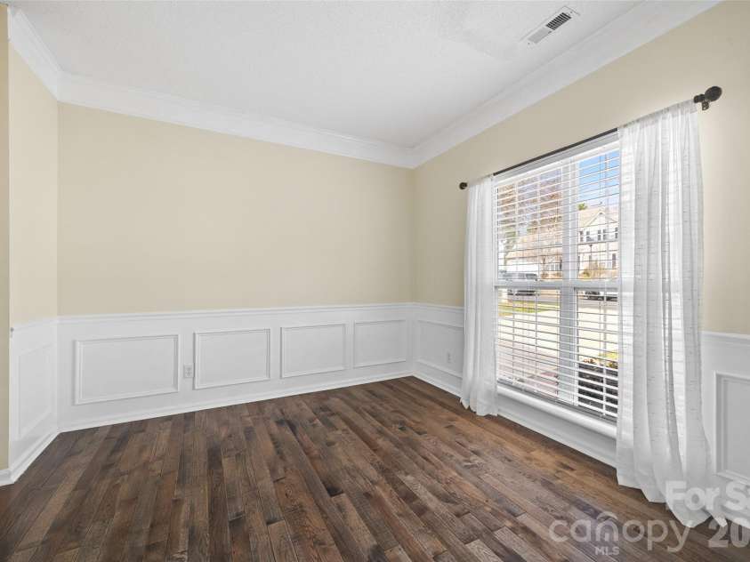 106 Shade Tree Circle, Fort Mill, SC 29715.  MLS# CAR4353903, YatesRealty ID 23082. 