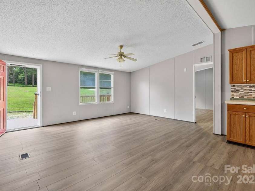 2611 Dallas Stanley Highway, Stanley, NC 28164.  MLS# CAR4276591, YatesRealty ID 23083. 