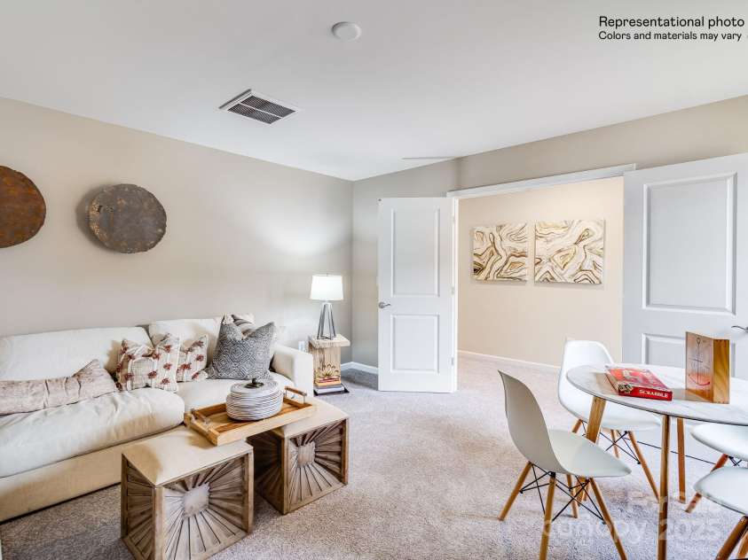 113 Oconee Trail, Statesville, NC 28625.  MLS# CAR4274165, YatesRealty ID 23085. Loft