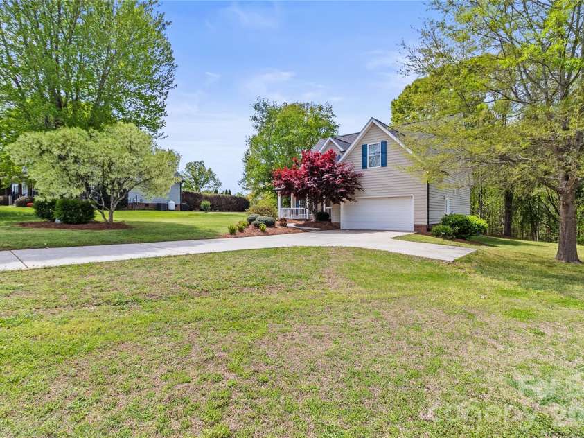 702 Addie Drive, Iron Station, NC 28080.  MLS# CAR4366126, YatesRealty ID 23085. 