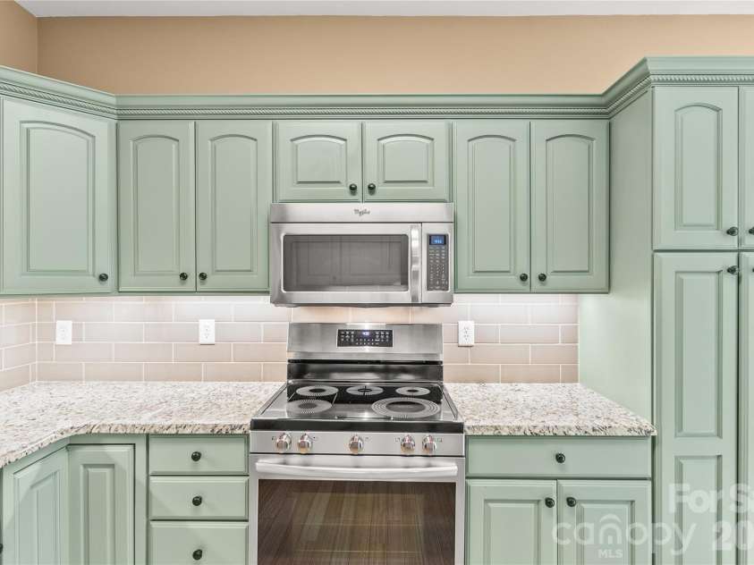 702 Addie Drive, Iron Station, NC 28080.  MLS# CAR4366126, YatesRealty ID 23085. 