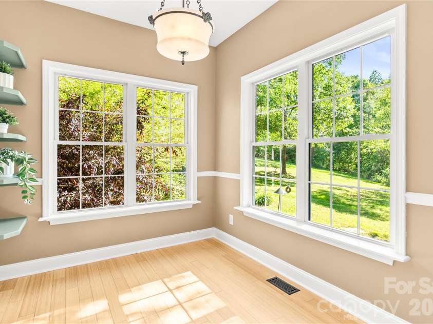 702 Addie Drive, Iron Station, NC 28080.  MLS# CAR4366126, YatesRealty ID 23085. Breakfast nook