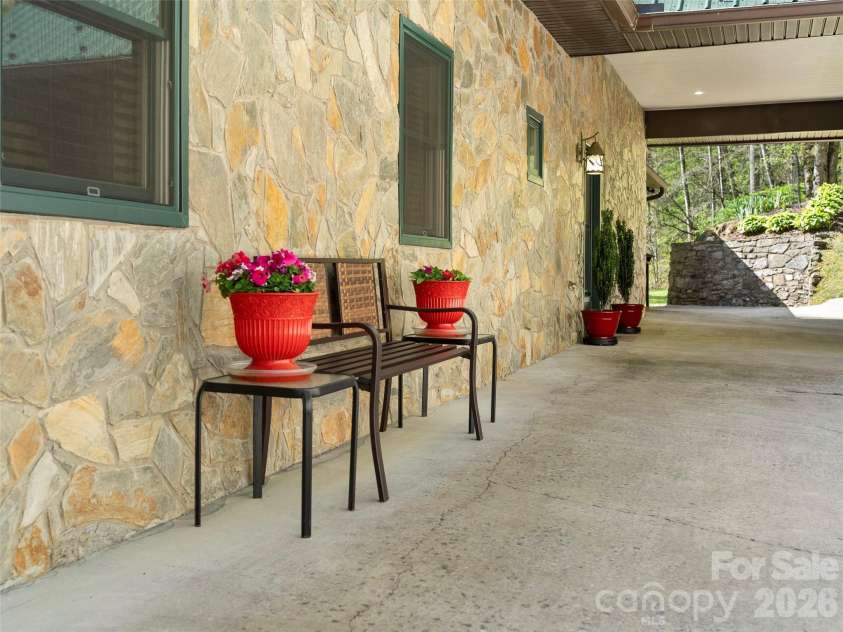 79 Ward Road, Maggie Valley, NC 28751.  MLS# CAR4374257, YatesRealty ID 23086. 