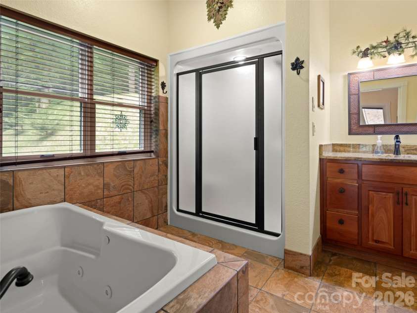 79 Ward Road, Maggie Valley, NC 28751.  MLS# CAR4374257, YatesRealty ID 23086. 