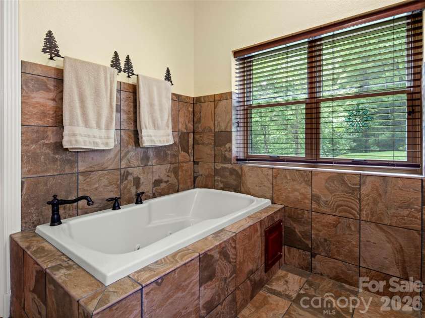 79 Ward Road, Maggie Valley, NC 28751.  MLS# CAR4374257, YatesRealty ID 23086. 