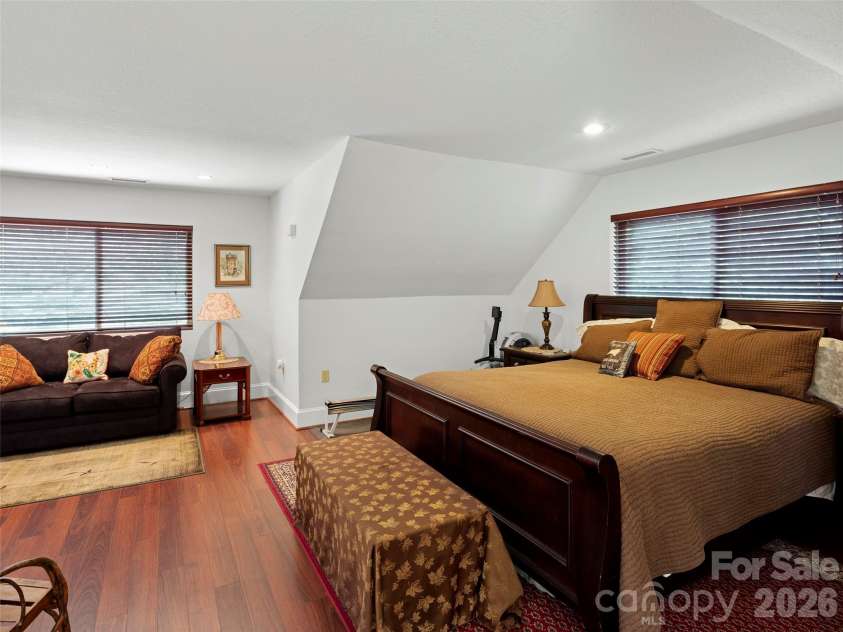 79 Ward Road, Maggie Valley, NC 28751.  MLS# CAR4374257, YatesRealty ID 23086. 