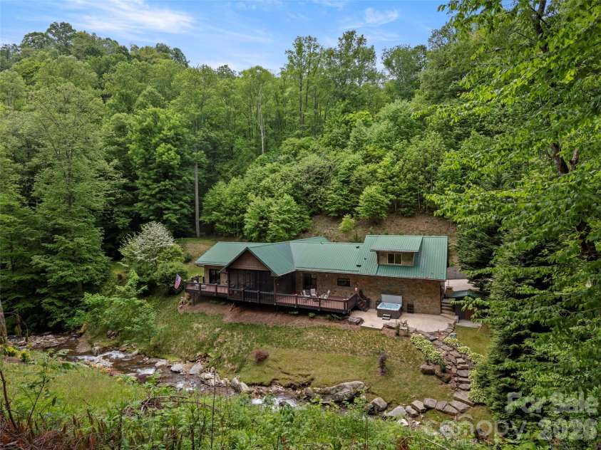 79 Ward Road, Maggie Valley, NC 28751.  MLS# CAR4374257, YatesRealty ID 23086. 