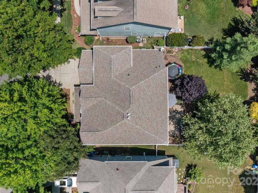 9412 Rosalyn Glen Road, Cornelius, NC 28031.  MLS# CAR4268548, YatesRealty ID 23086. 