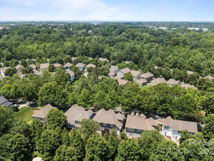 9412 Rosalyn Glen Road, Cornelius, NC 28031.  MLS# CAR4268548, YatesRealty ID 23086. 