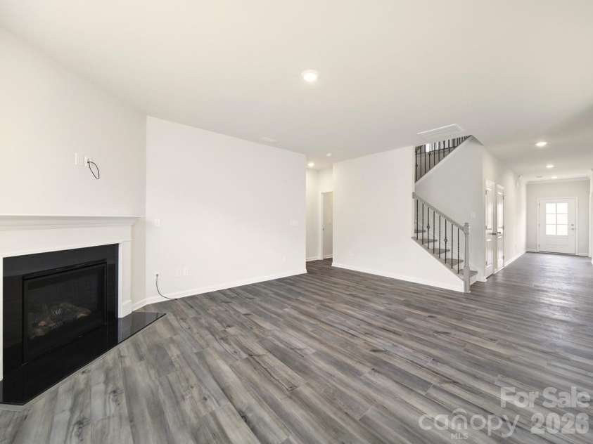 300 Kennerly Center Drive, Mooresville, NC 28115.  MLS# CAR4334795, YatesRealty ID 23089. Family Room