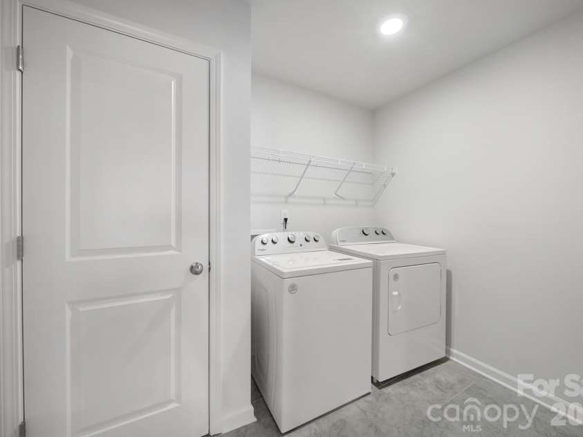 300 Kennerly Center Drive, Mooresville, NC 28115.  MLS# CAR4334795, YatesRealty ID 23089. Laundry Room