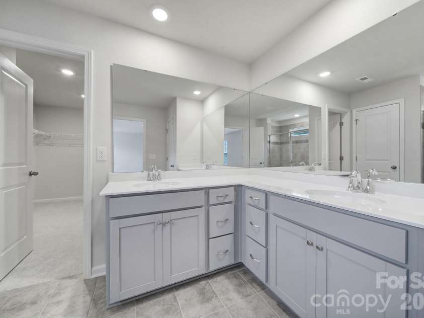 300 Kennerly Center Drive, Mooresville, NC 28115.  MLS# CAR4334795, YatesRealty ID 23089. Primary Bathroom