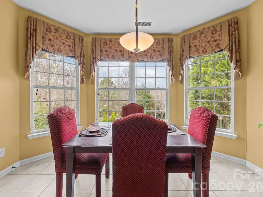 14724 Bridle Trace Lane, Pineville, NC 28134.  MLS# CAR4335197, YatesRealty ID 2309. 