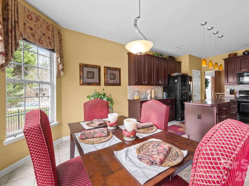 14724 Bridle Trace Lane, Pineville, NC 28134.  MLS# CAR4335197, YatesRealty ID 2309. 