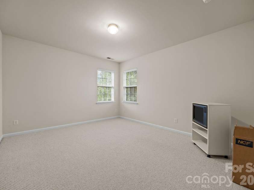 14724 Bridle Trace Lane, Pineville, NC 28134.  MLS# CAR4335197, YatesRealty ID 2309. 