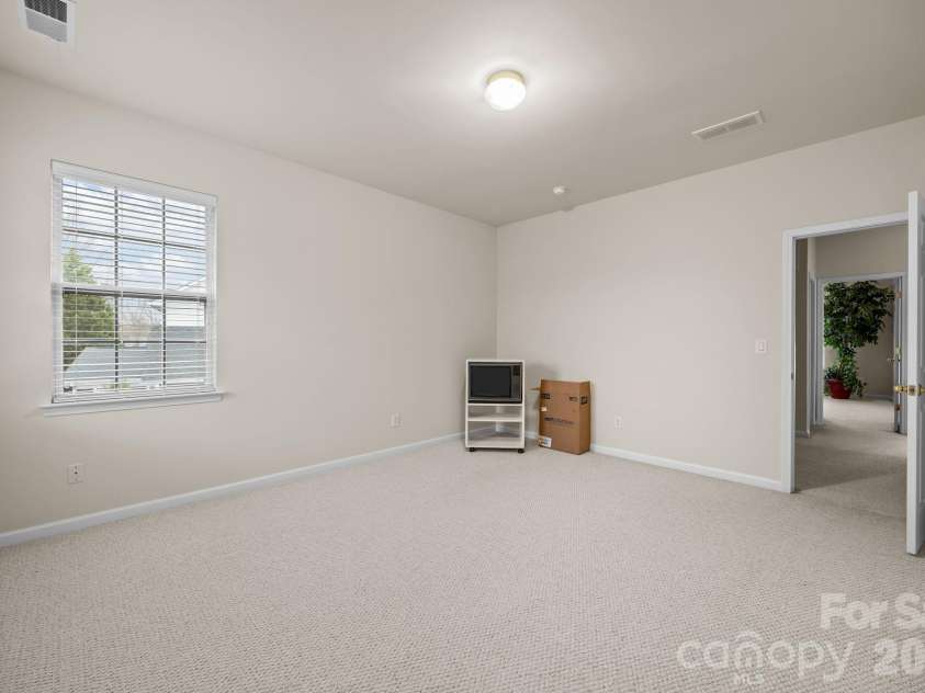 14724 Bridle Trace Lane, Pineville, NC 28134.  MLS# CAR4335197, YatesRealty ID 2309. 