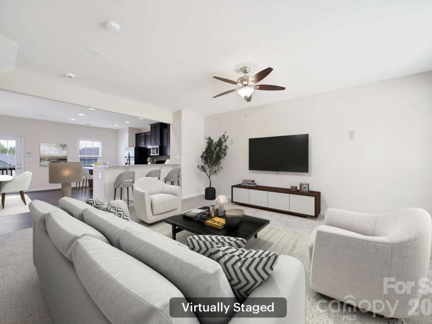 3226 Major Samuals Way, Charlotte, NC 28208.  MLS# CAR4293775, YatesRealty ID 2309. 