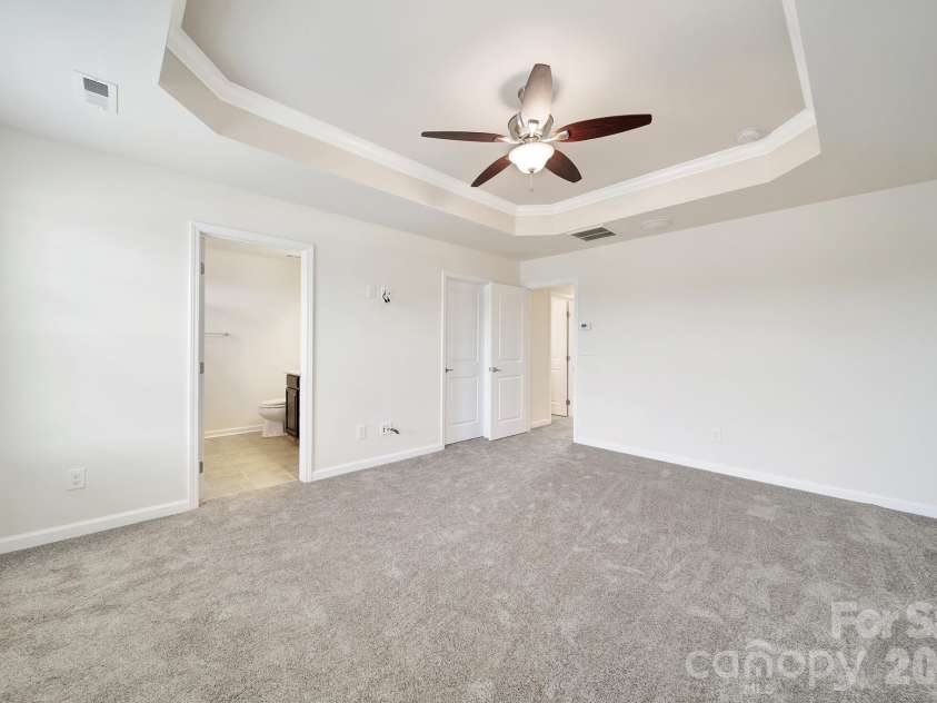 3226 Major Samuals Way, Charlotte, NC 28208.  MLS# CAR4293775, YatesRealty ID 2309. 