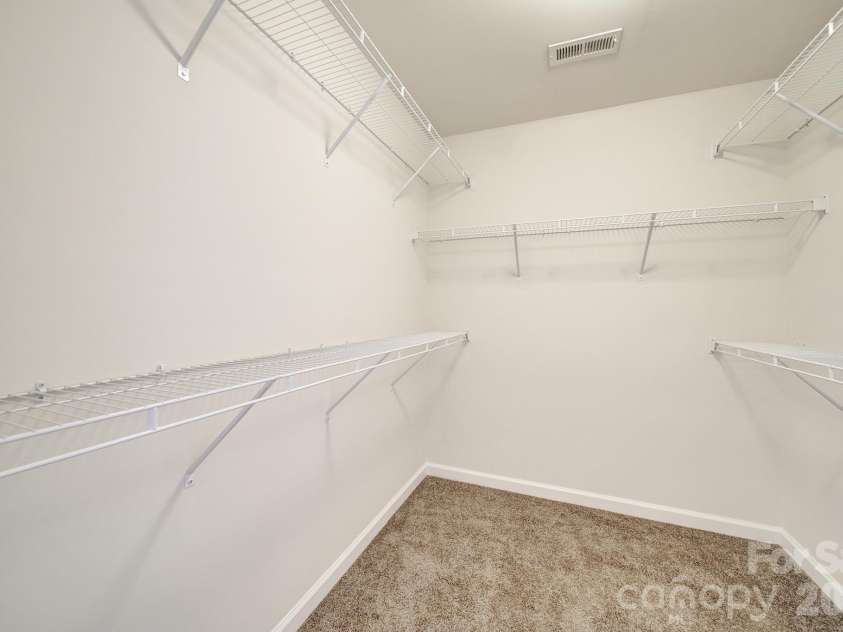 3226 Major Samuals Way, Charlotte, NC 28208.  MLS# CAR4293775, YatesRealty ID 2309. 