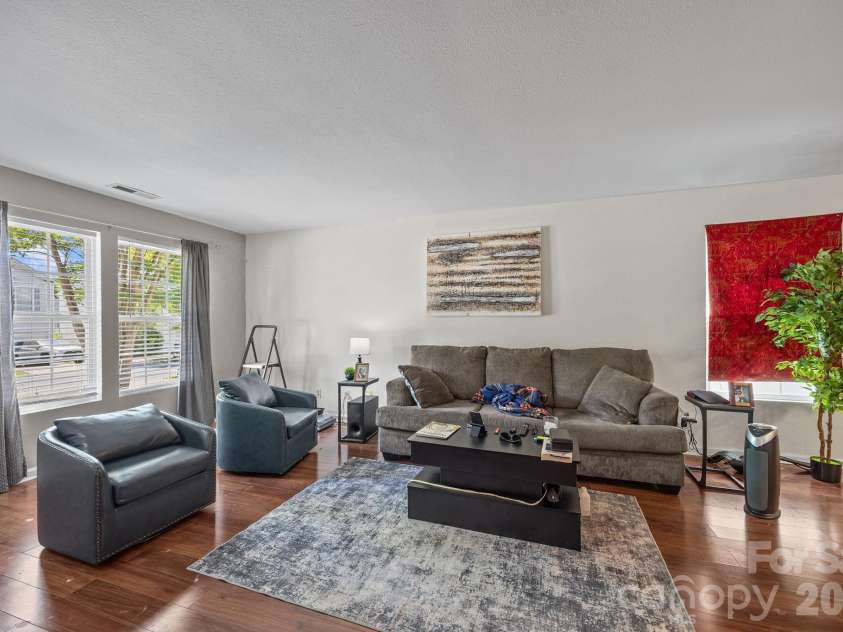 2621 Stream Bank Drive, Charlotte, NC 28269.  MLS# CAR4370879, YatesRealty ID 23090. 