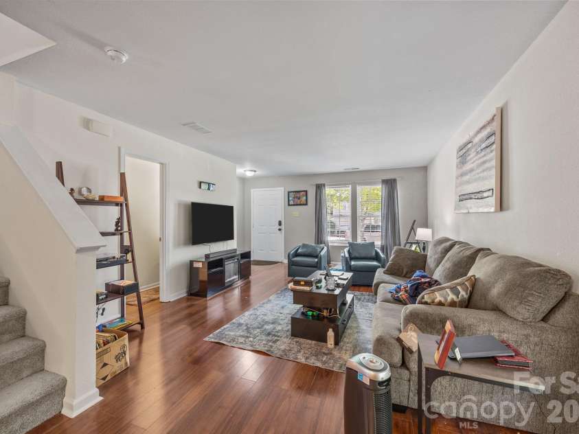 2621 Stream Bank Drive, Charlotte, NC 28269.  MLS# CAR4370879, YatesRealty ID 23090. 