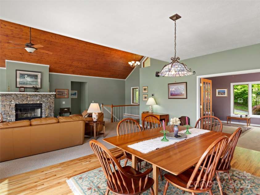 29 Egret Court, Waynesville, NC 28786.  MLS# CAR4258758, YatesRealty ID 23090. 