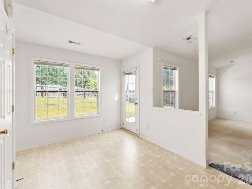10215 Orchard Grass Court, Charlotte, NC 28278.  MLS# CAR4367883, YatesRealty ID 23091. 