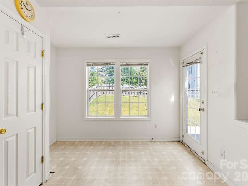 10215 Orchard Grass Court, Charlotte, NC 28278.  MLS# CAR4367883, YatesRealty ID 23091. 