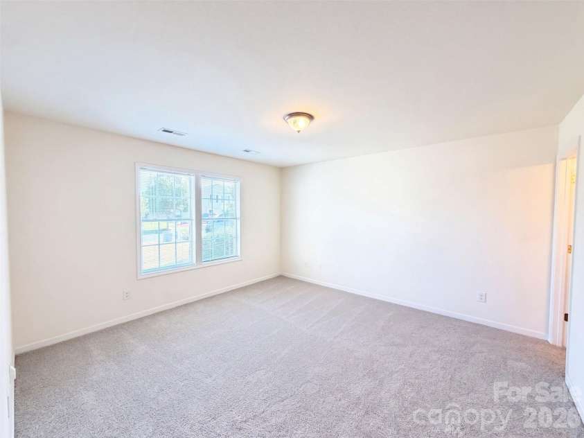 10215 Orchard Grass Court, Charlotte, NC 28278.  MLS# CAR4424054, YatesRealty ID 23091. 