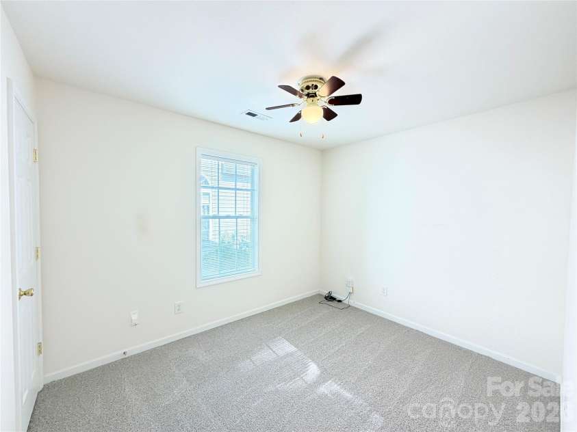 10215 Orchard Grass Court, Charlotte, NC 28278.  MLS# CAR4424054, YatesRealty ID 23091. 