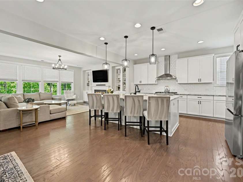 17403 Saranita Lane, Charlotte, NC 28278.  MLS# CAR4380984, YatesRealty ID 23092. 