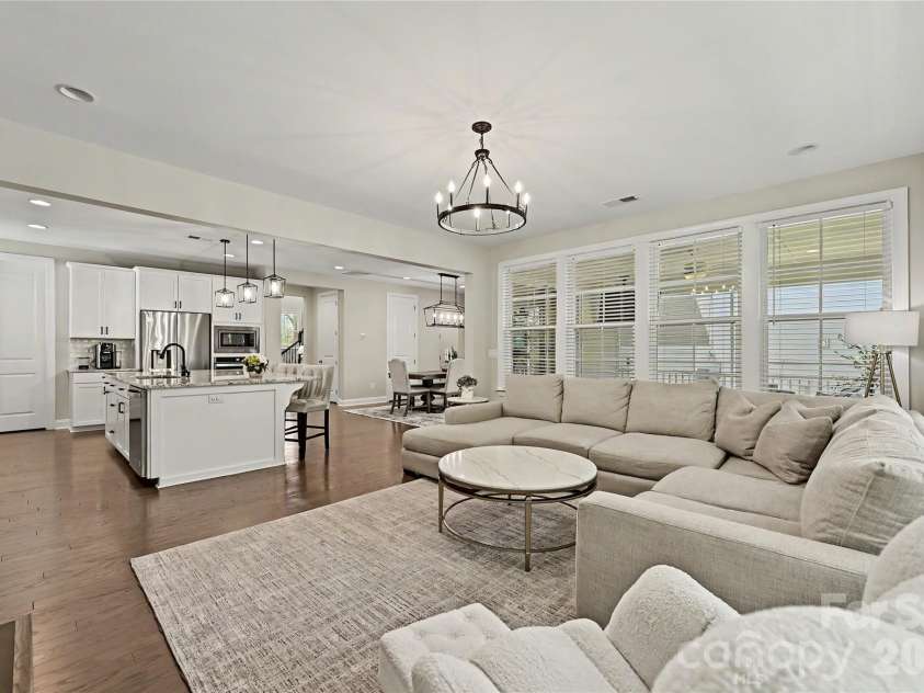 17403 Saranita Lane, Charlotte, NC 28278.  MLS# CAR4380984, YatesRealty ID 23092. 