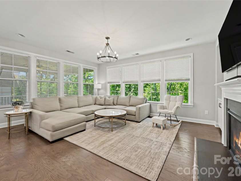 17403 Saranita Lane, Charlotte, NC 28278.  MLS# CAR4380984, YatesRealty ID 23092. 