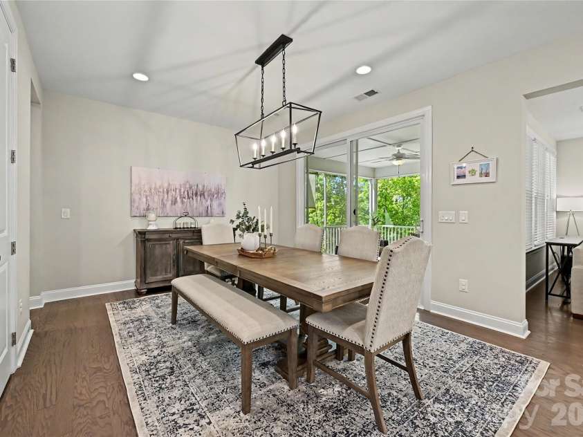 17403 Saranita Lane, Charlotte, NC 28278.  MLS# CAR4380984, YatesRealty ID 23092. 