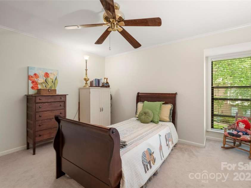 7329 Winery Lane, Charlotte, NC 28227.  MLS# CAR4265924, YatesRealty ID 23093. 