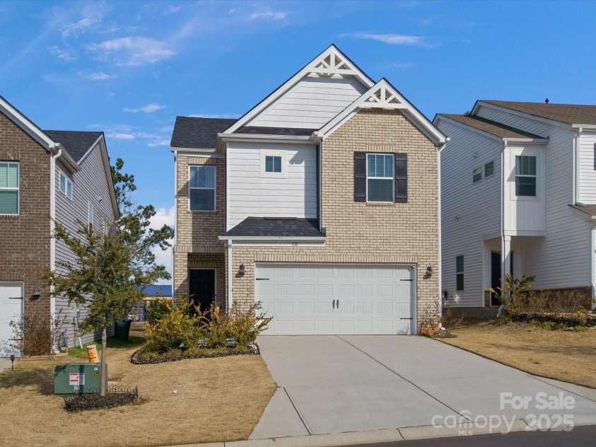 518 Palmarosa Street, Fort Mill, SC 29715.  MLS# CAR4265953, YatesRealty ID 23094. 