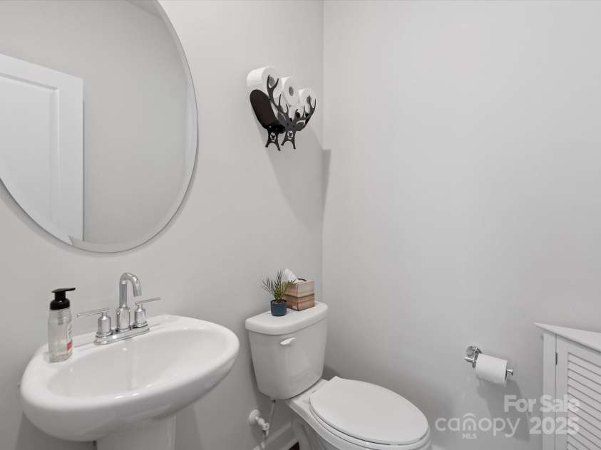 518 Palmarosa Street, Fort Mill, SC 29715.  MLS# CAR4265953, YatesRealty ID 23094. 