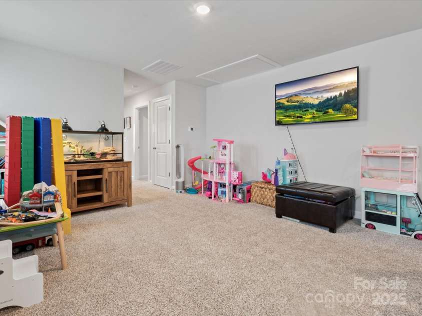 518 Palmarosa Street, Fort Mill, SC 29715.  MLS# CAR4265953, YatesRealty ID 23094. 