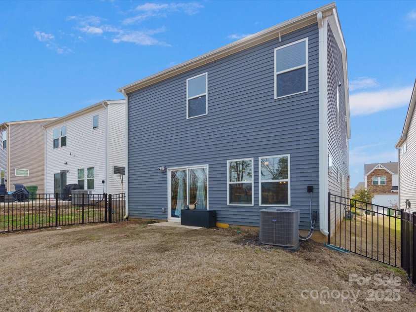 518 Palmarosa Street, Fort Mill, SC 29715.  MLS# CAR4265953, YatesRealty ID 23094. 