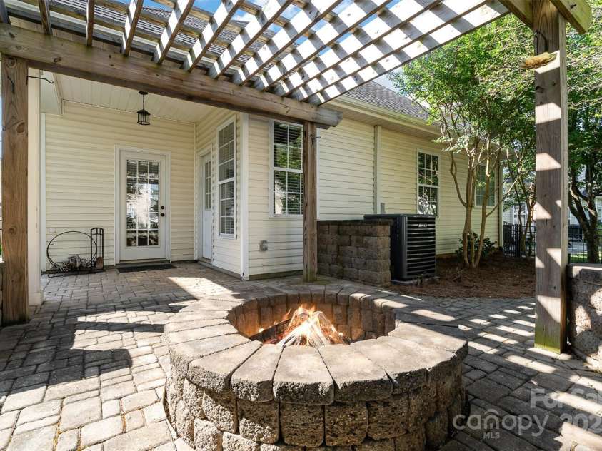 9644 Marquette Street, Concord, NC 28027.  MLS# CAR4273979, YatesRealty ID 23095. 