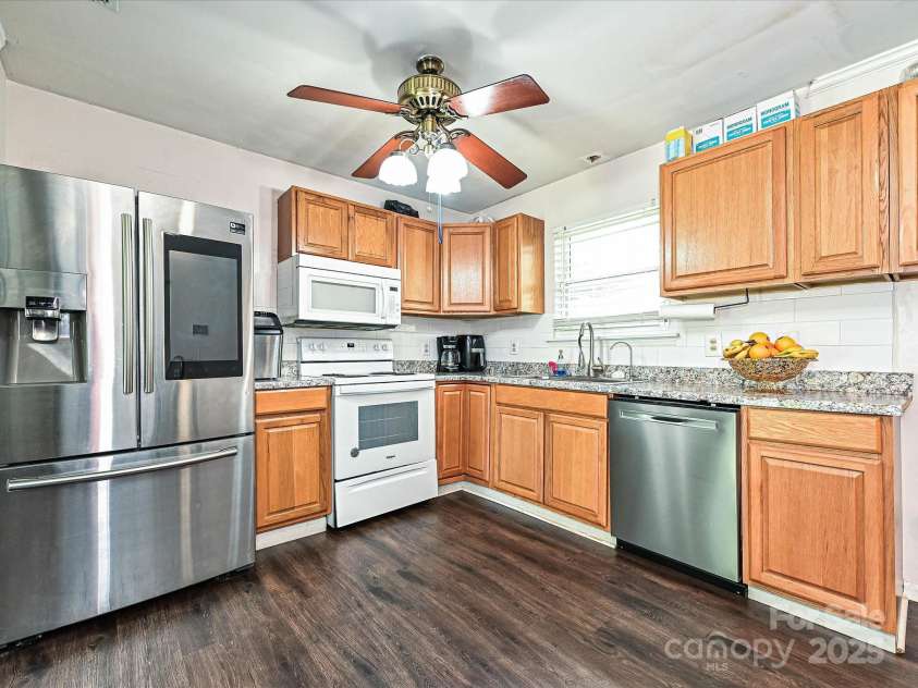 12423 Softwood Court, Charlotte, NC 28273.  MLS# CAR4268538, YatesRealty ID 23097. 