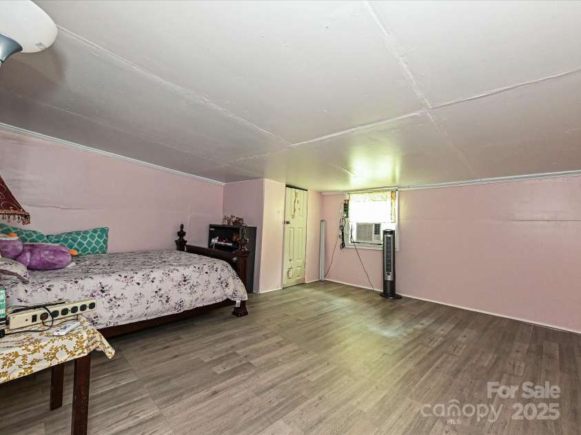 12423 Softwood Court, Charlotte, NC 28273.  MLS# CAR4268538, YatesRealty ID 23097. Additional Room built onto Primary