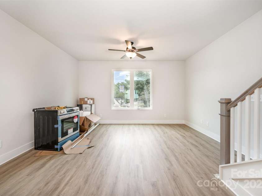 216 Mattoon Street, Charlotte, NC 28216.  MLS# CAR4273287, YatesRealty ID 23099. Representative photos