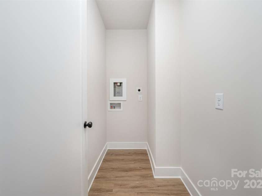 216 Mattoon Street, Charlotte, NC 28216.  MLS# CAR4273287, YatesRealty ID 23099. Representative photos