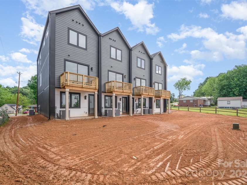 216 Mattoon Street, Charlotte, NC 28216.  MLS# CAR4273287, YatesRealty ID 23099. Representative photos