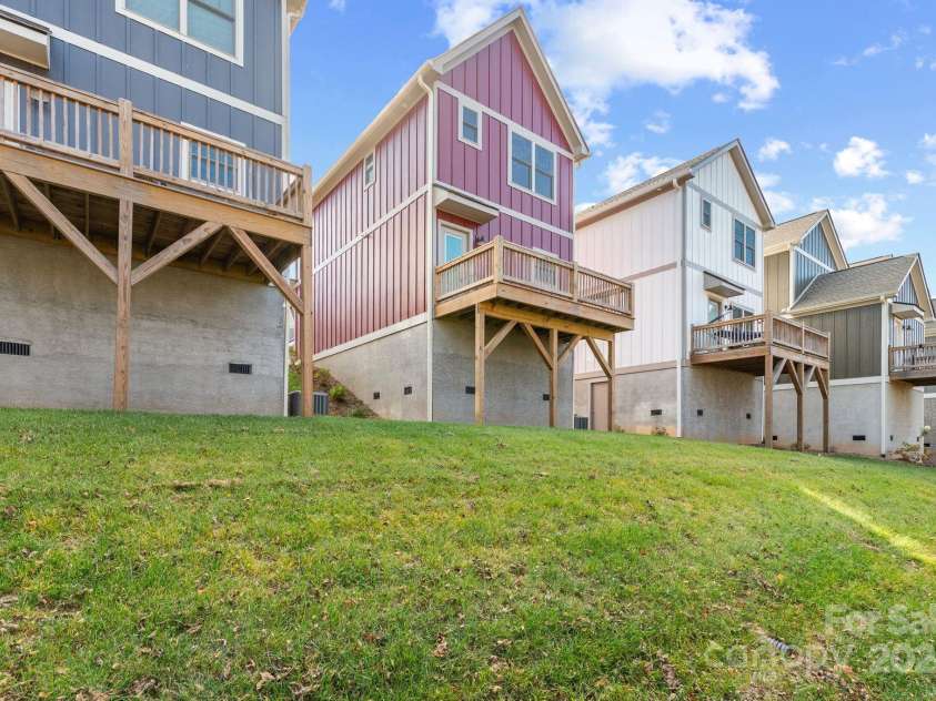 30 Wheeler Road, Weaverville, NC 28787.  MLS# CAR4191403, YatesRealty ID 231. 